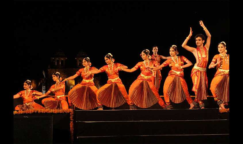 Image of Bharathanatyam , a Classical Dance Art Form Performance By artists  On Stage-SM044512-Picxy