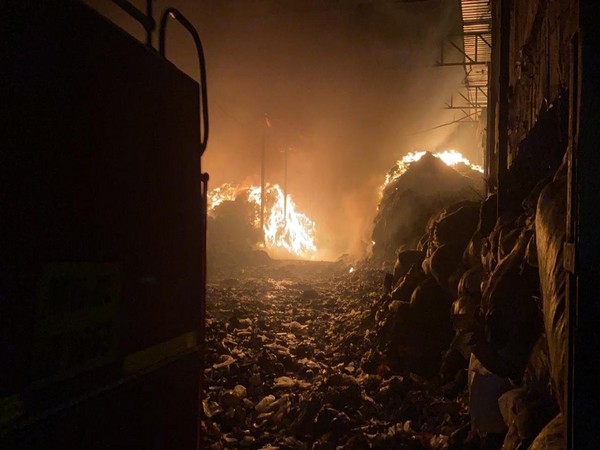 Massive fire breaks out at garbage processing plant in Pune - The ...