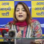 Shelly Oberoi addresses a press conference