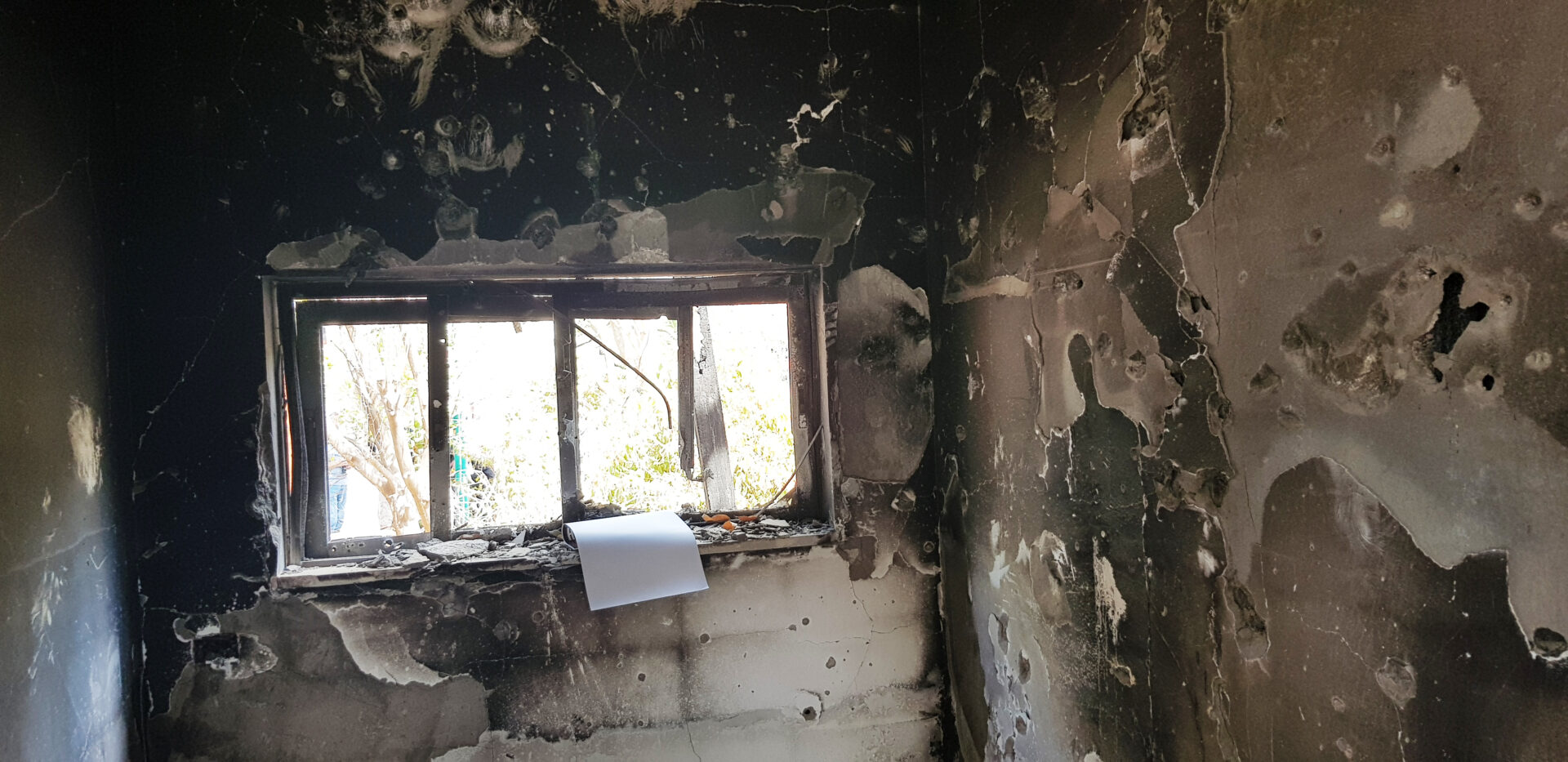 A burnt house in Kibbutz Beeri. Photo: Joyeeta Basu