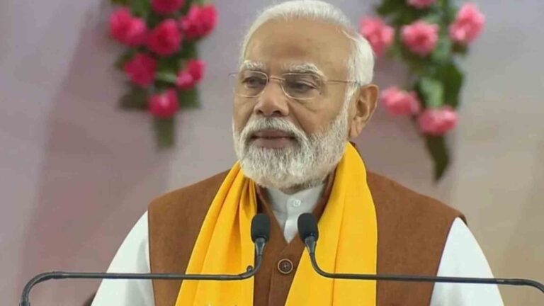 On 143rd Birth Anniversary, PM Modi Salutes Subramania Bharati's ...