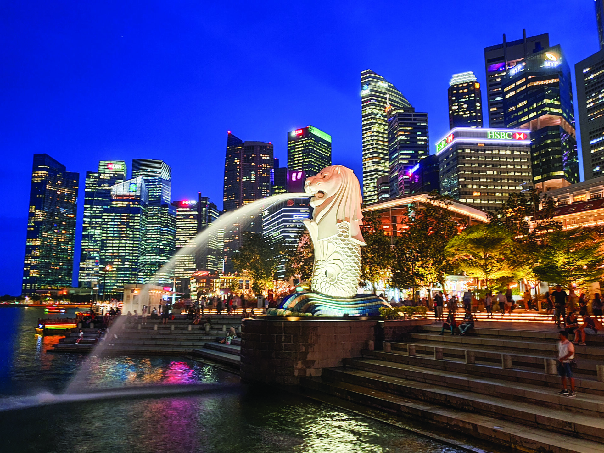 Singapore's Merlion lion fish statue.