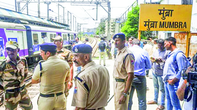 Rising deaths prompt safety upgrades in Mumbai trains