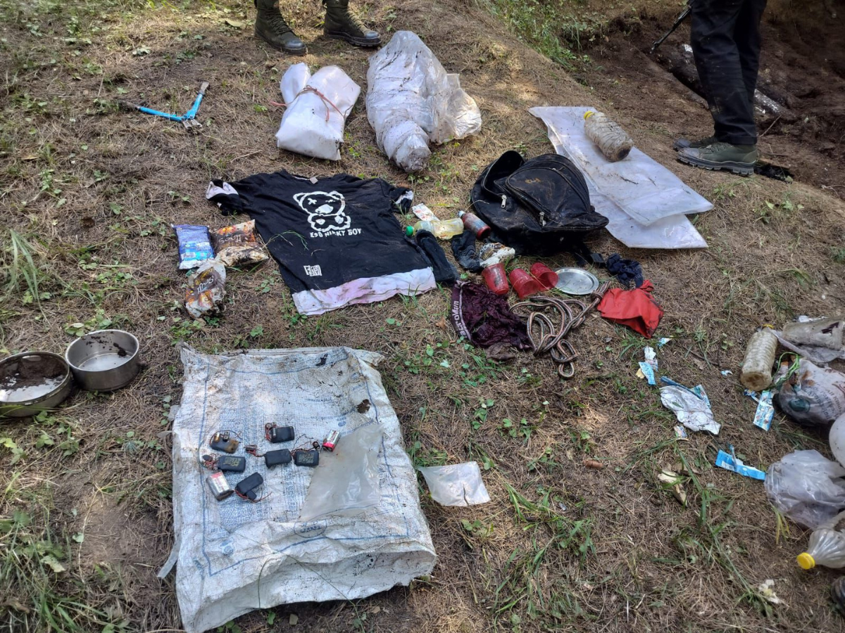 Army and J&K Police recover a terrorist