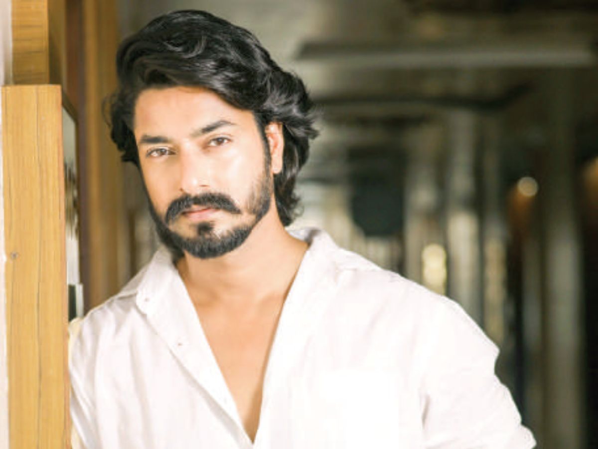 Kunal Jaiswal Unveils Pretkaal, Exploring Faith and Ambition