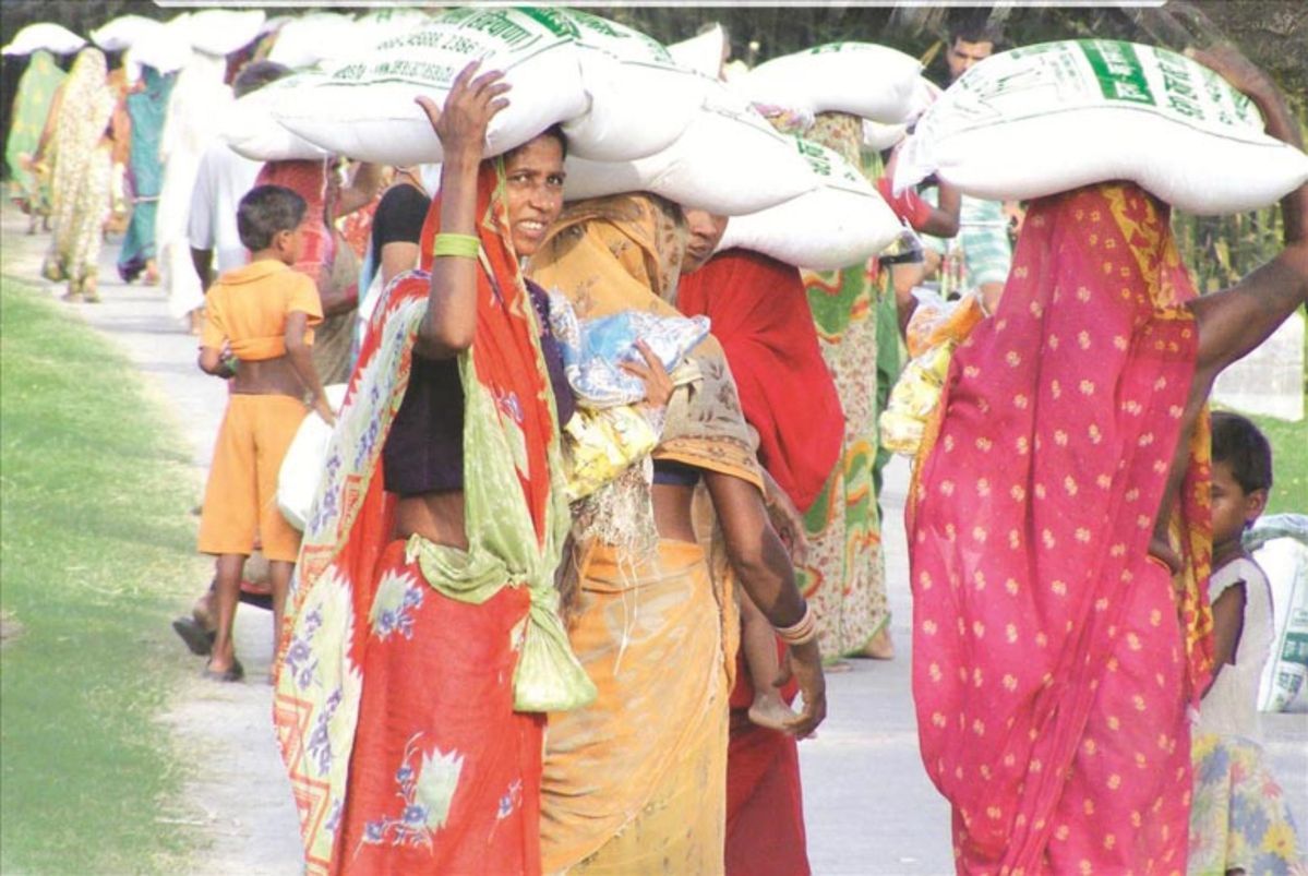 Residents receive subsidized essentials under Bihar’s welfare programs, highlighting government efforts to improve living standards.