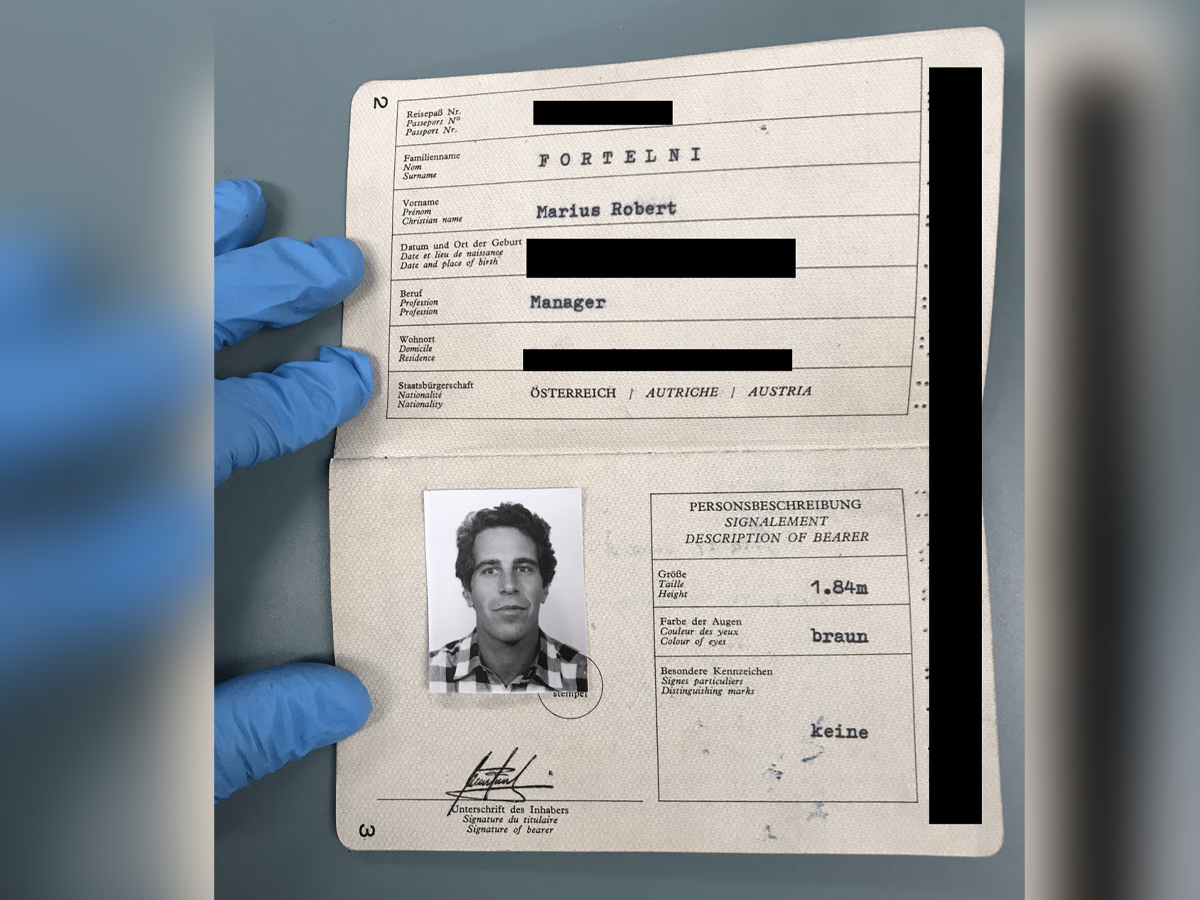 Jeffrey Epstein Files Latest Photos: Donald Trump & Jeffrey Epstein Photos, Travel Logs, 30,000+ Pages for New Release - Gallery Image