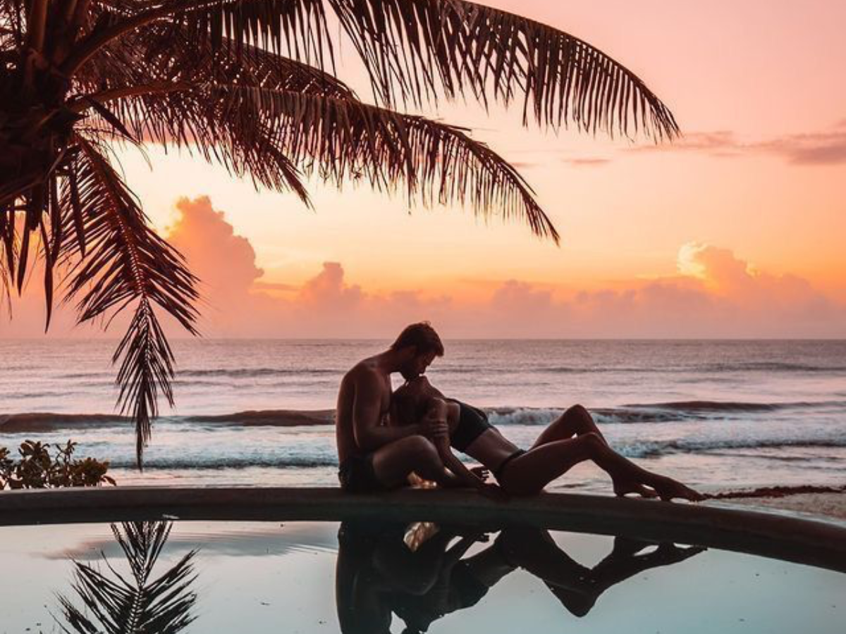 Tourists walk through a German entertainment district. - Photo Gallery