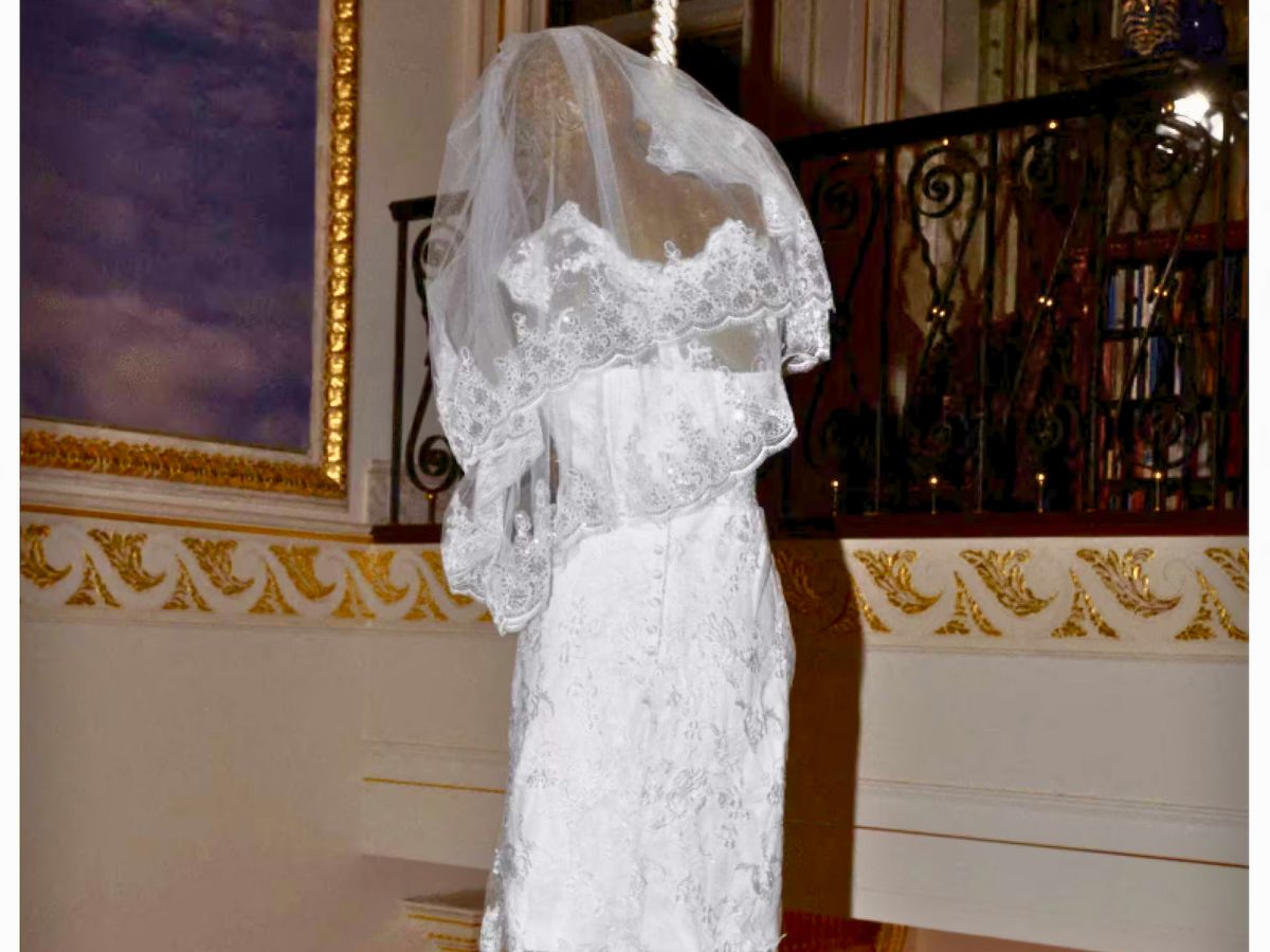 A view of the interior of the home of Jeffrey Epstein - Photo Gallery