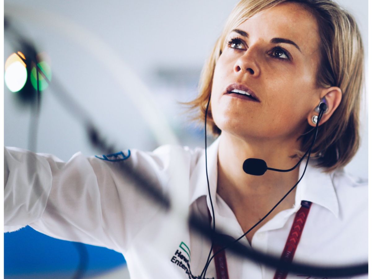 Sussie Wolf - Photo Gallery