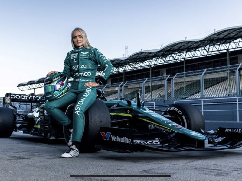 Jessica Hawkins - Photo Gallery