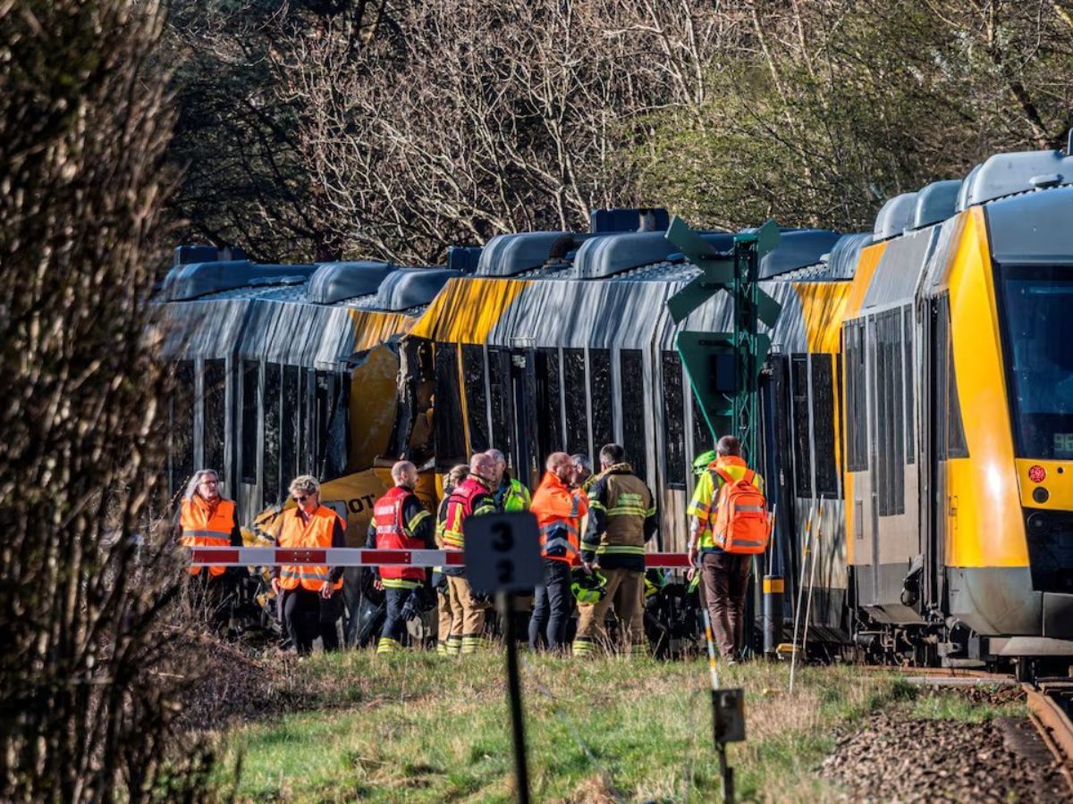 Denmark Train Crash: Two Trains Collide Head-On Near Copenhagen, 17 Injured & Probe Underway; Check Affected & Suspended Rail Routes