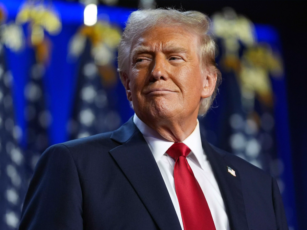 Trump’s Incredibly Shrinking Presidency as Ratings Plummet