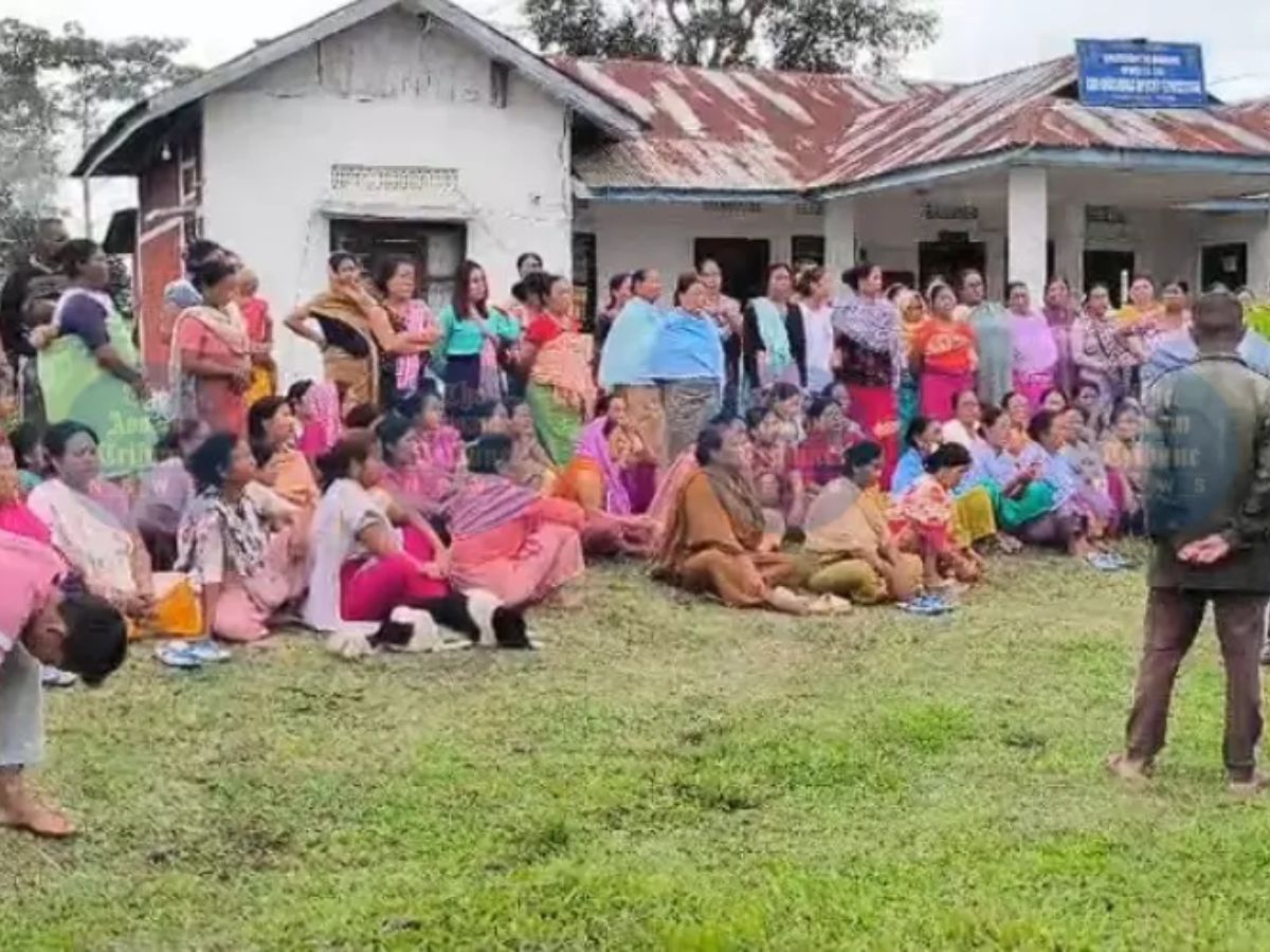 Manipur government under pressure to restore stability