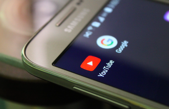 Google’s AI Will Scan All the Photos on Your Phone in Next Update | All You Need to Know