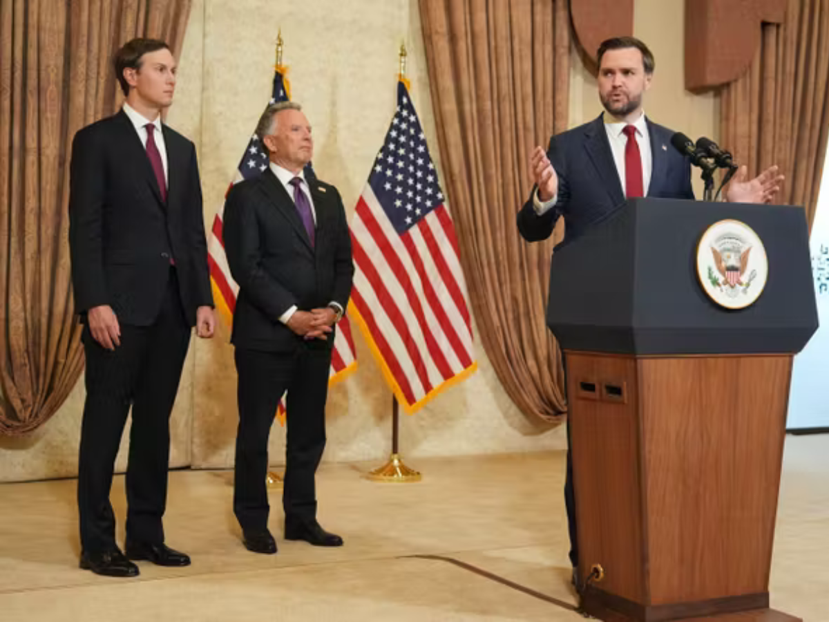 US–Iran War Latest News: US Envoys Steve Witkoff & Jared Kushner Head to Pakistan for High-Stakes Talks Amid Rising Middle East Tensions