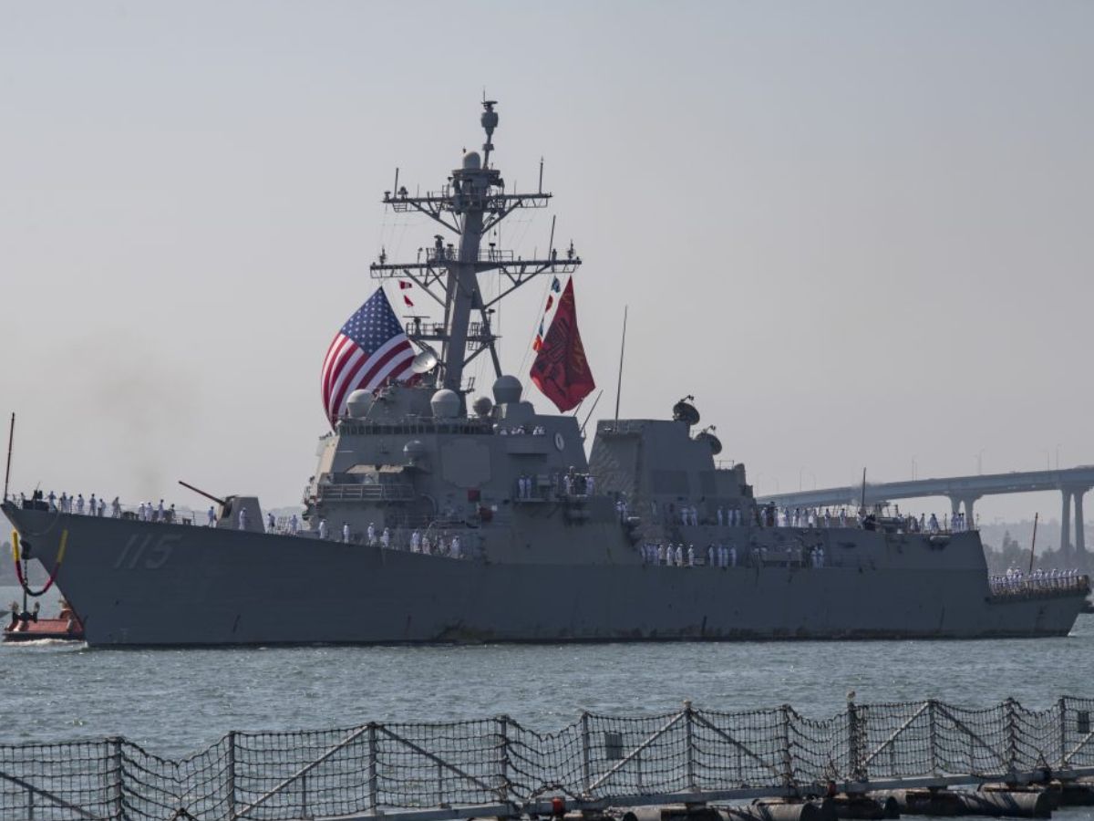 US-Israel-Iran War Latest News: USS Rafael Peralta Intercepts Iranian-Flagged Vessel Amid Naval Blockade & ‘Dark Fleet’ Crackdown