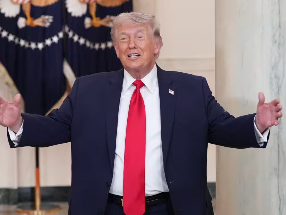 US-Iran War Latest News: Why Did Donald Trump Suddenly Halt U.S. Envoys’ Pakistan Visit After Iran Diplomat Left Islamabad Amid Ceasefire Efforts?