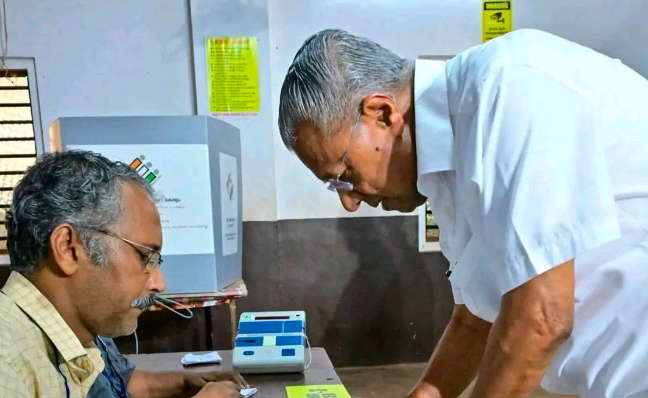 Kerala Election Result 2026: Vote Counting Begins, Forecast Suggests Congress-led United Democratic Front Slated for Victory