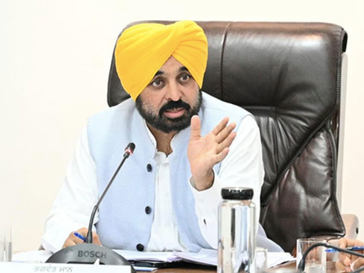 Bhagwant Mann Controversy: Punjab CM Embroiled in Fresh Repeatedly ‘Drunk in Public’ Allegations