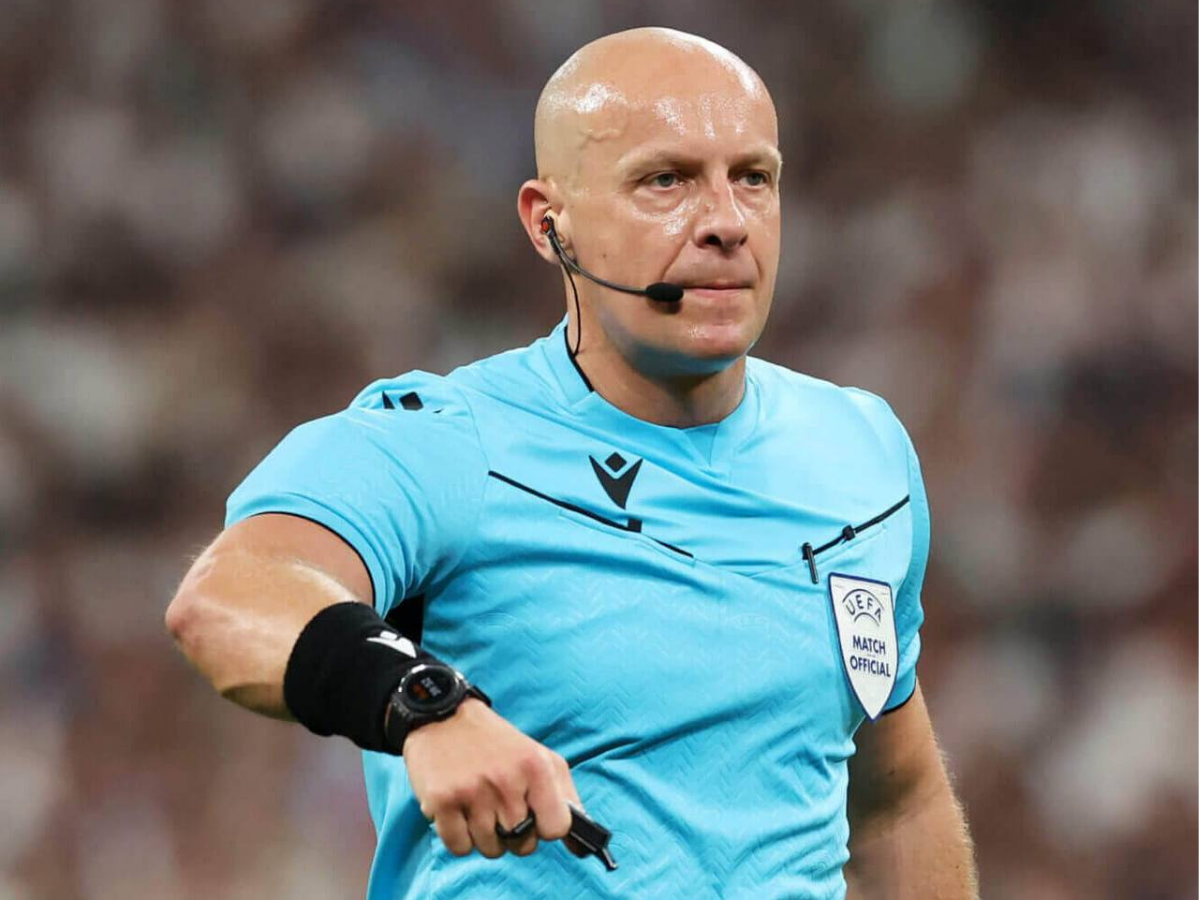 Szymon Marciniak Returns for Argentina Match